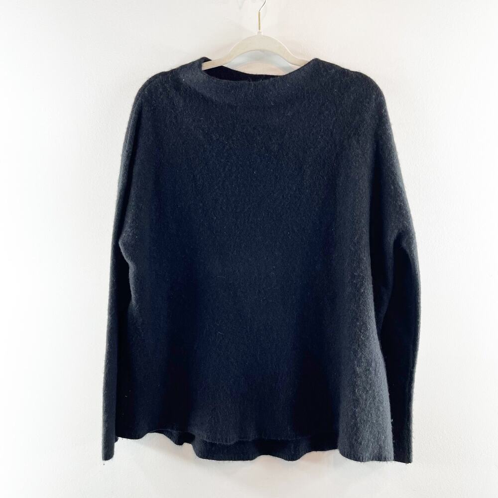 Bloomingdales Crewneck Long Sleeve Cashmere Pullover Sweater Black Medium